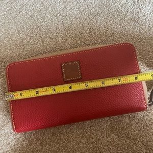 LIKE NEW!  Dooney & Bourke Dark Red Wallet
